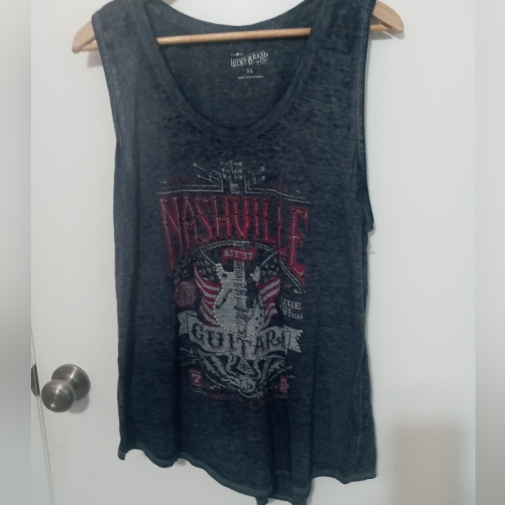 Lucky Brand Navy Graphic Tank Top with Red Print sz xl